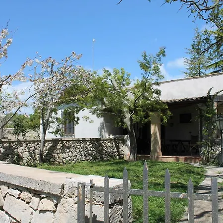 Il Borghetto Di Santa Lucia ファームステイ